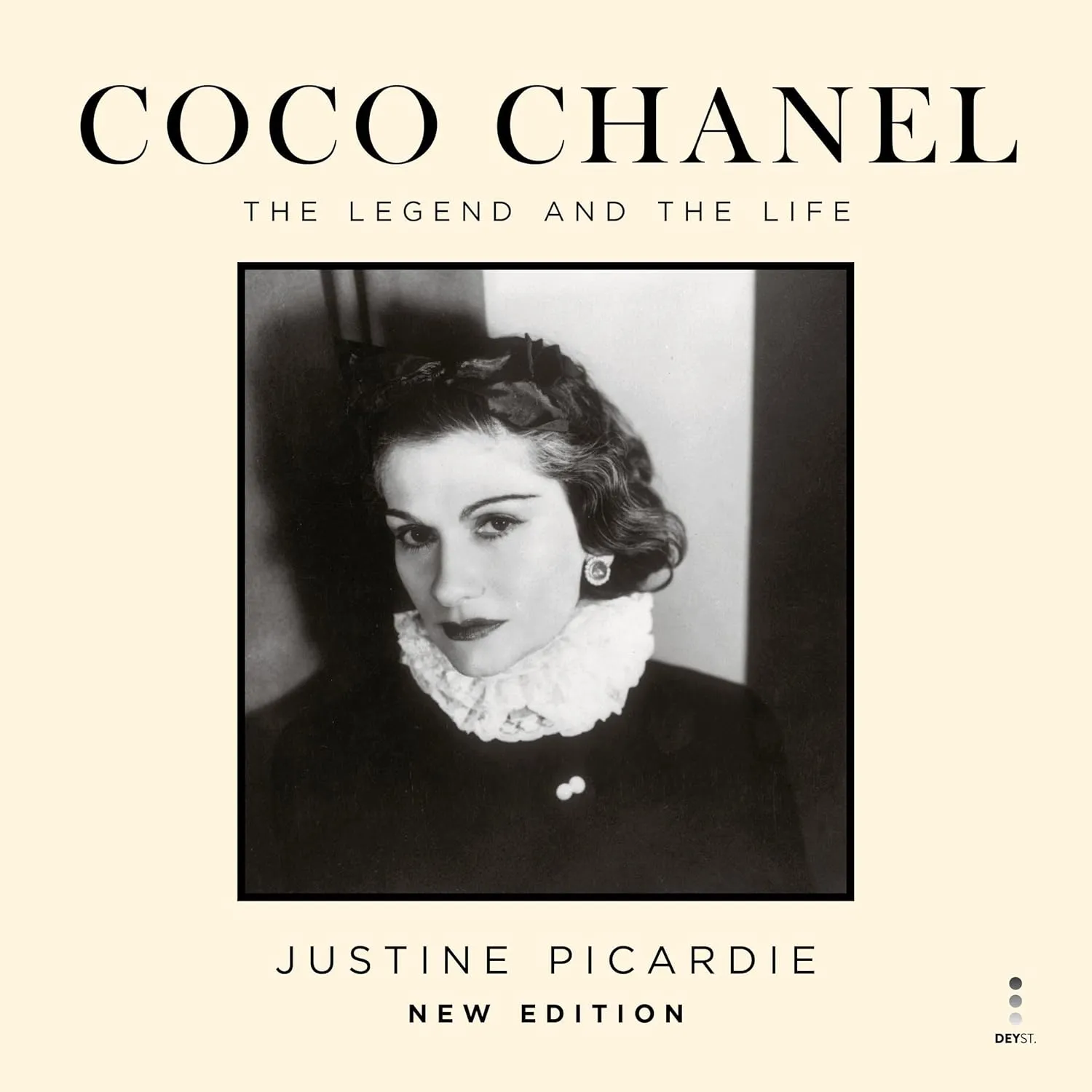 Coco Chanel: The Legend and the Life Audio CD  Unabridged, September 19, 2023