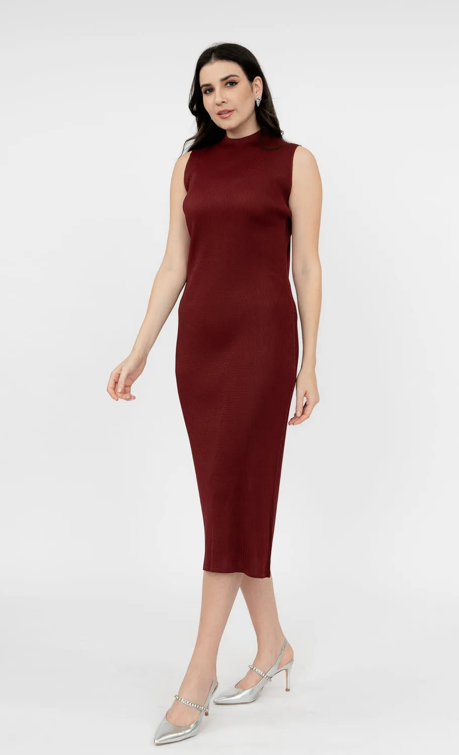 Miss Charm Dress in Maroon