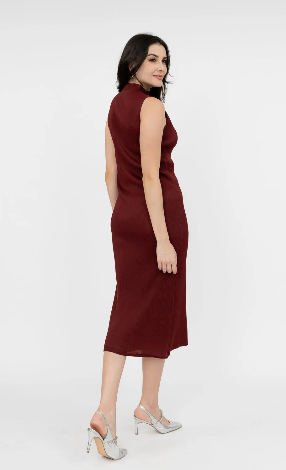 Miss Charm Dress in Maroon