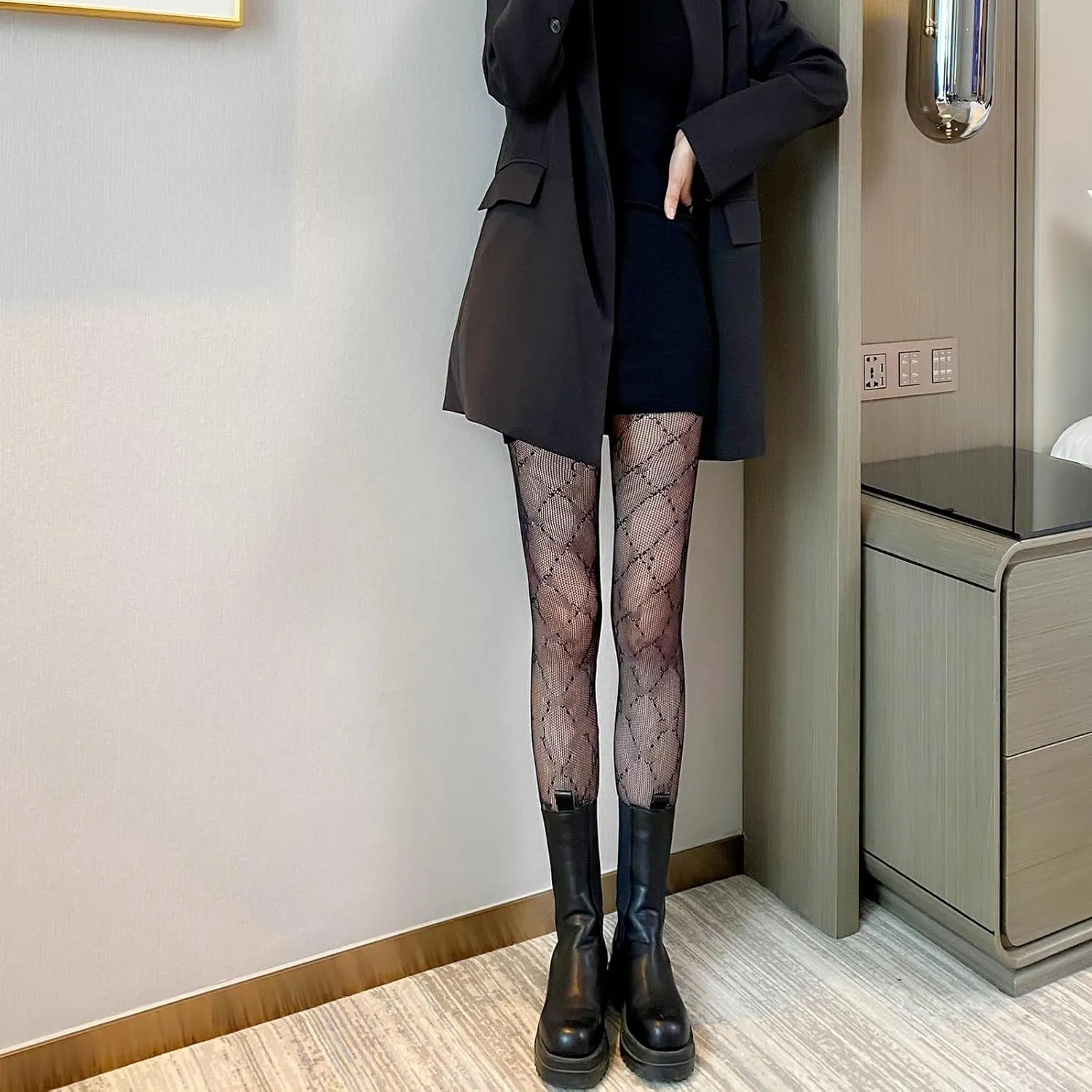 Women's Patterened Fishnet Tights, 2pcs High Waist Floral Fishnet Stocking